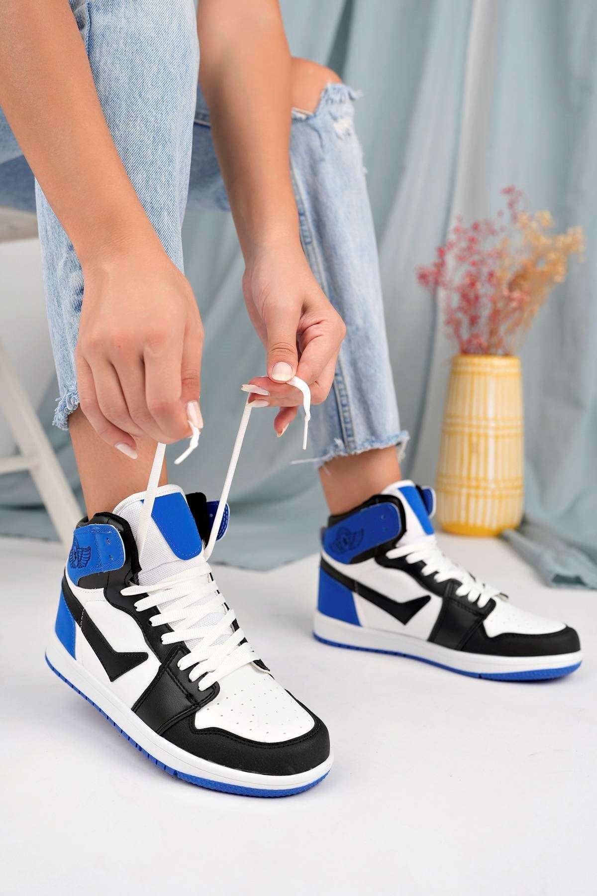 Mavi Garnili Bağcıklı Kadın Spor Ayakkabı