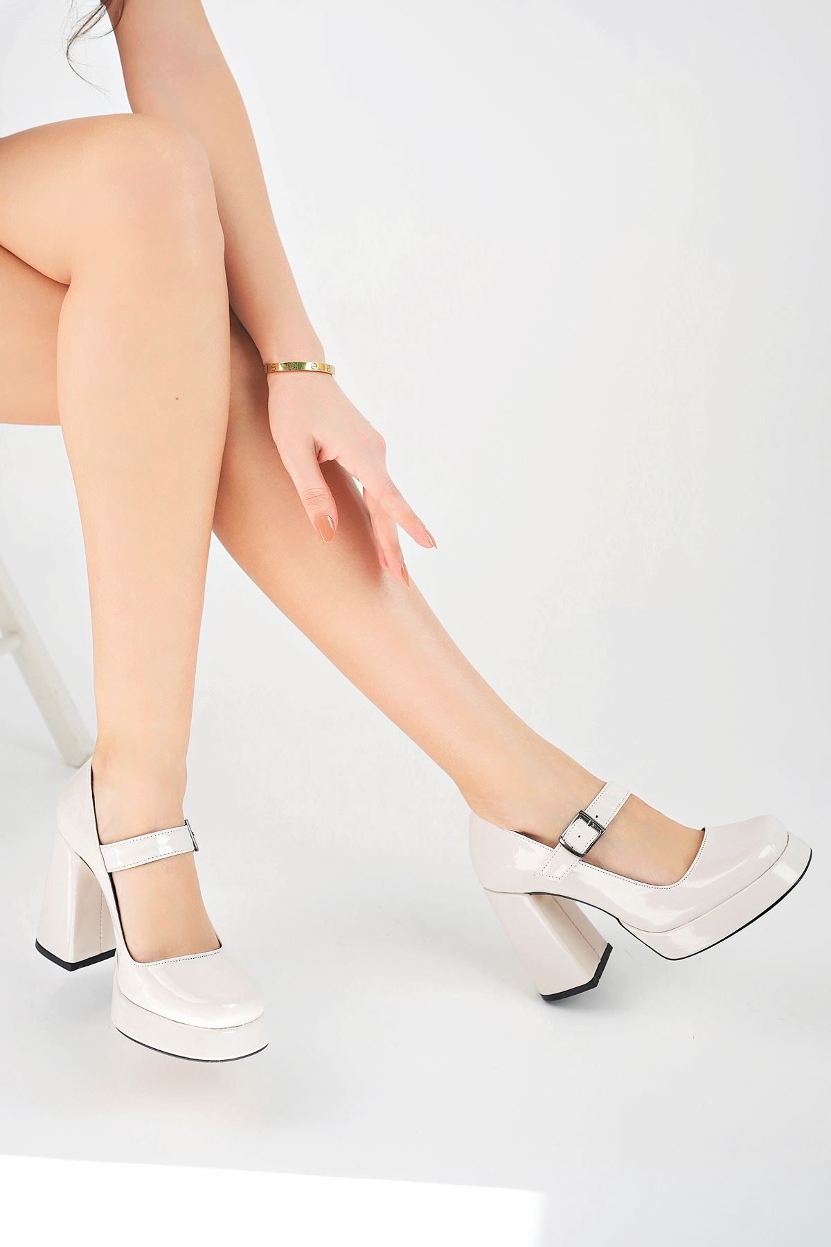 Dolgu Topuk Platform Ten Rugan Kadın Ayakkabı