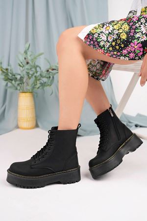 Yüksek Taban Mekval Dikişli Siyah t Postal Bot