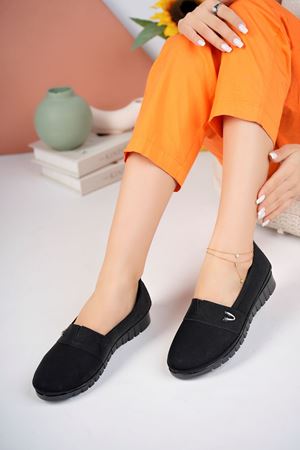 Dolgu Taban V Tokalı Siyah Ayakkabı