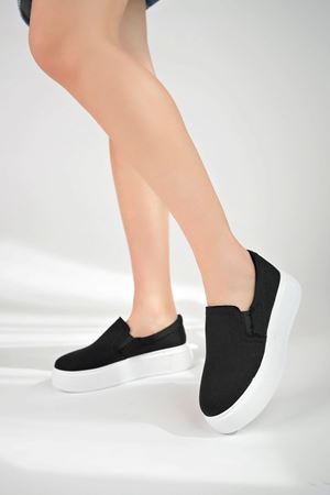 Dolgu Taban Siyah Kot Tabanı Beyaz Kadın Ayakkabı