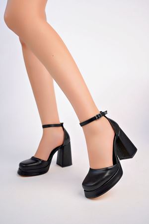 Dolgu Topuk Platform Siyah Cilt Karnıyarık Ayakkabı