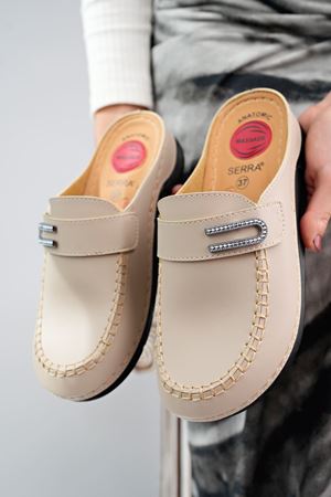 Ortopedik Taban Burnu Kapalı Krem Terlik