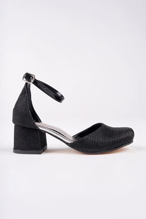 Topuklu Siyah Karnıyarık Ayakkabı