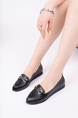 Dolgu Topuk Siyah Cilt Ayakkabı